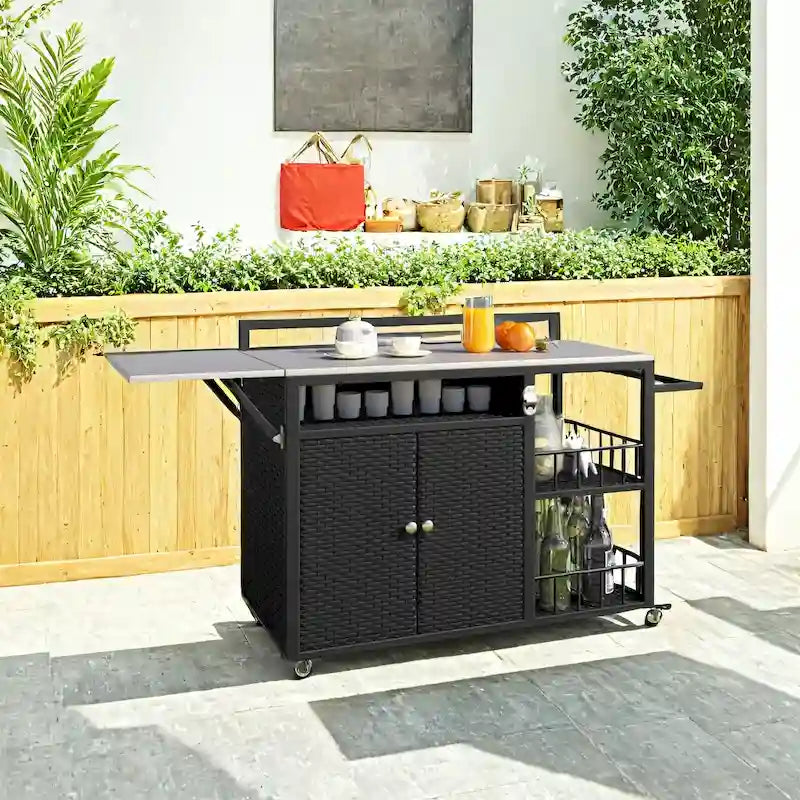 Isola da cucina da esterno da 63.5" con piano pieghevole e armadietto contenitore